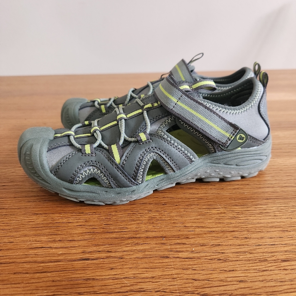 Merrell Hydro 2 Unisex Youth Size 3 Closed Toed Water Shoes Sandals